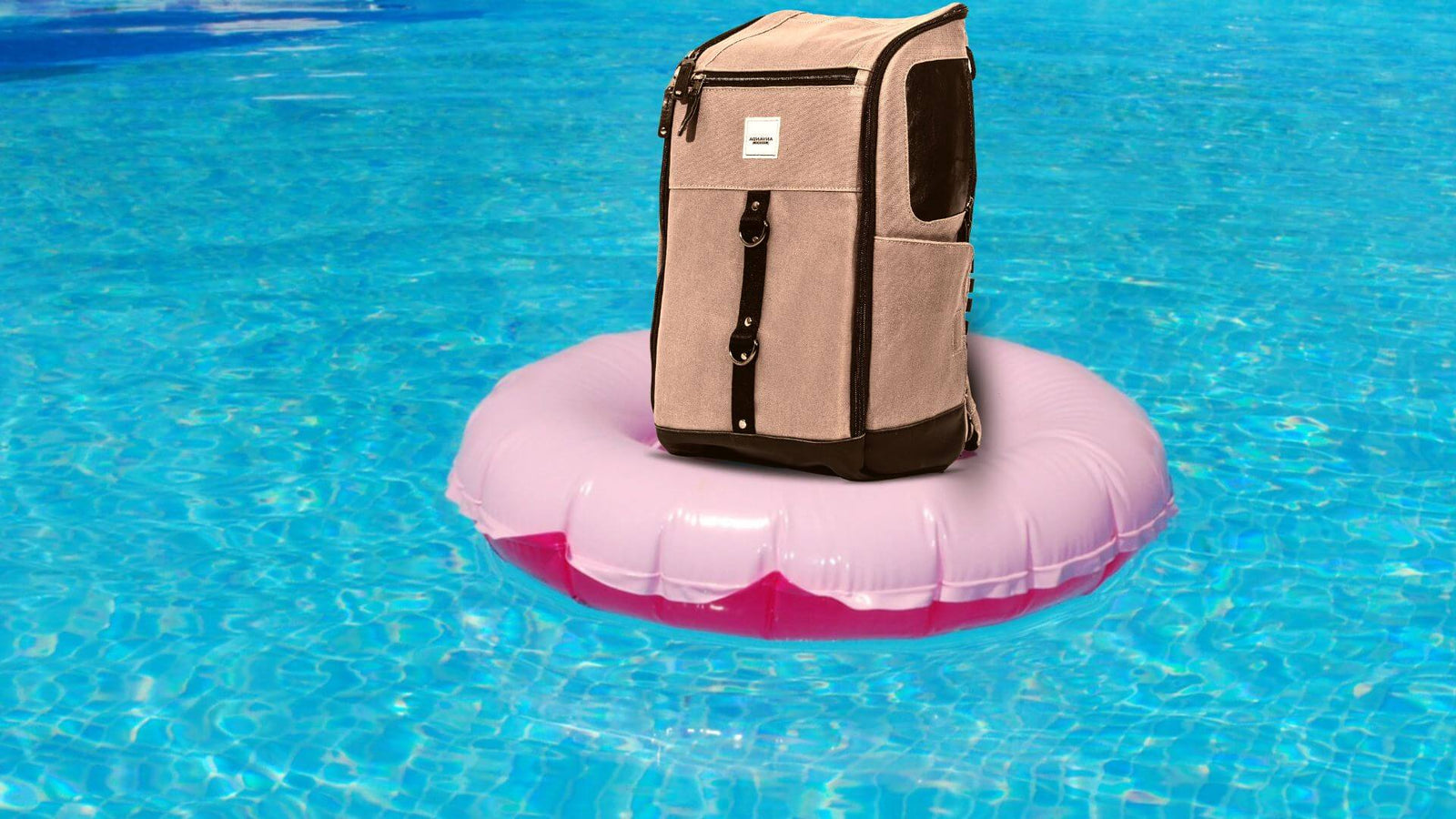 Freakin’ Hot Swimming Bags for Women by Anvanda