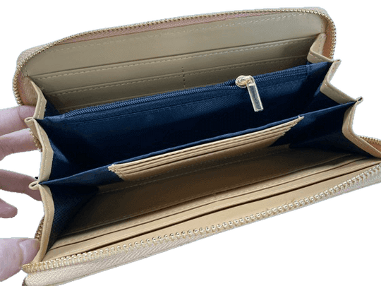 anvanda cork natural wallet inside picture