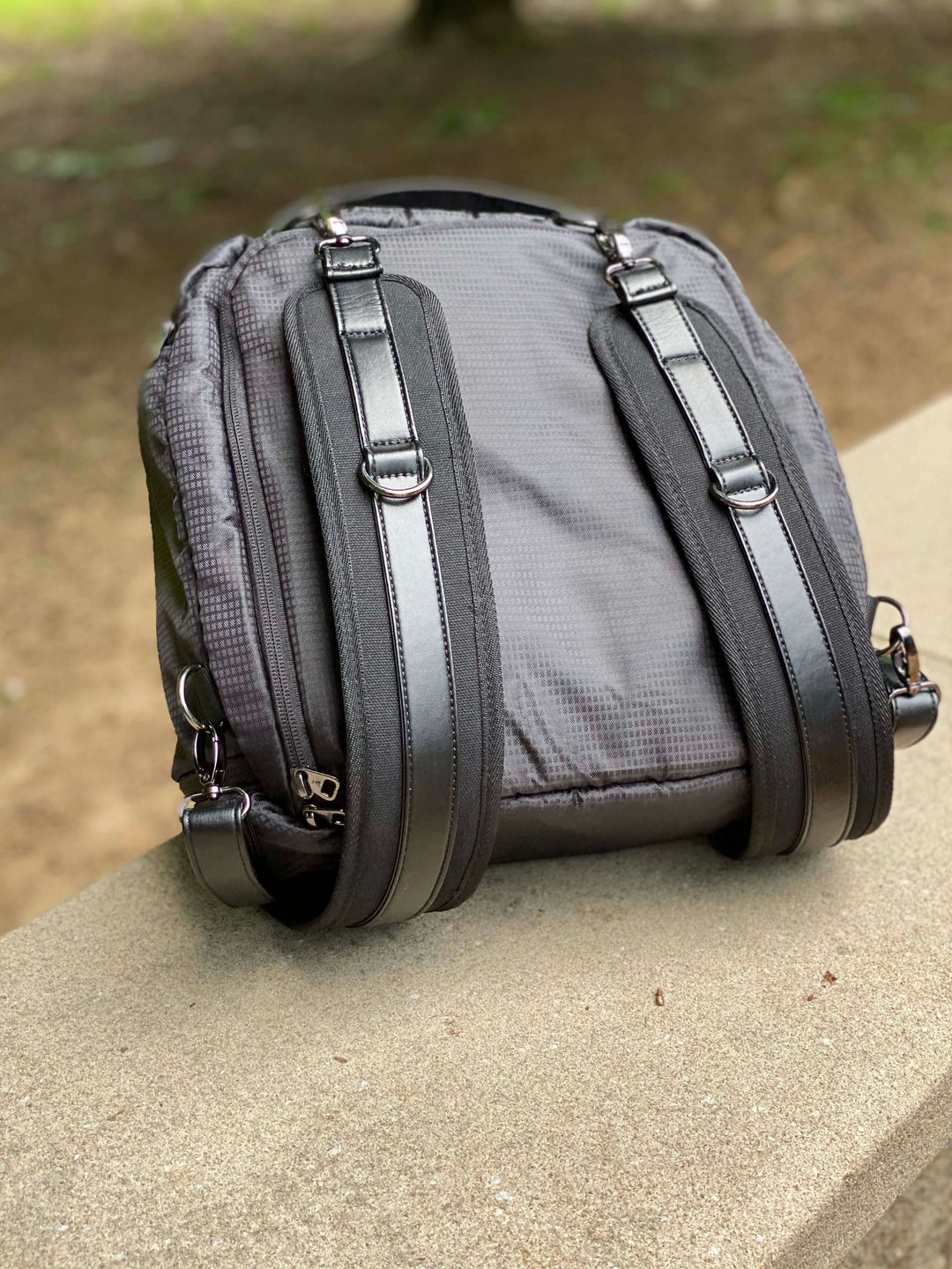 V2 Large Camera Bag 13L
